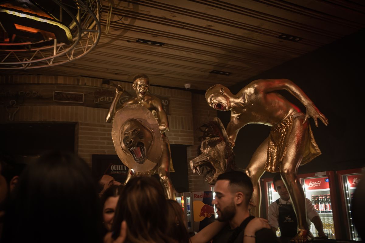 Private tour events (2)